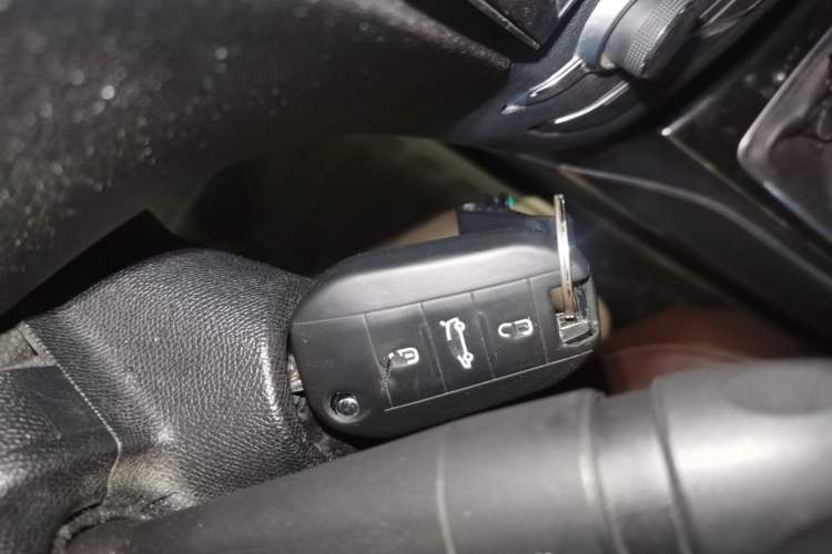 Used Peugeot 408 2014 1.8L Automatic Luxury Edition Vehicle Key
