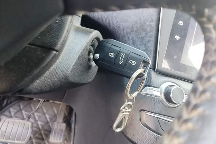 Used Peugeot 408 2014 1.8L Automatic Luxury Edition Vehicle Key