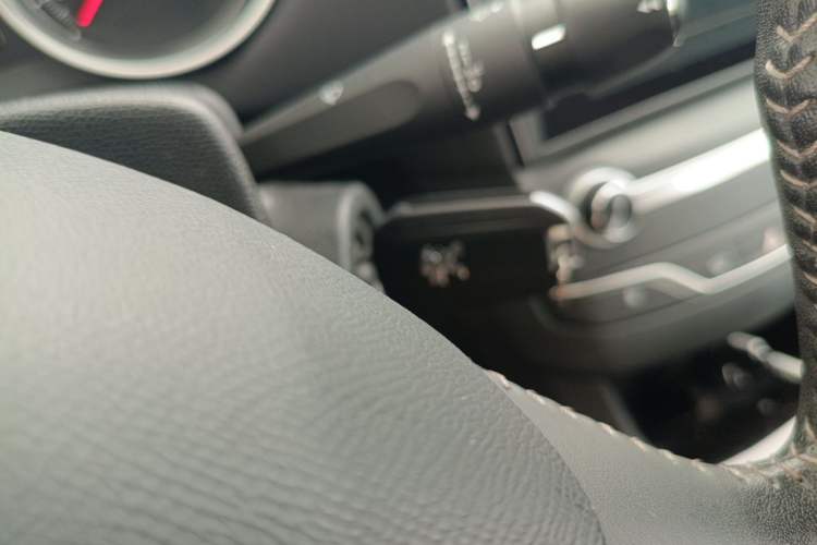 Used Peugeot 408 2014 1.8L Automatic Luxury Edition Vehicle Key