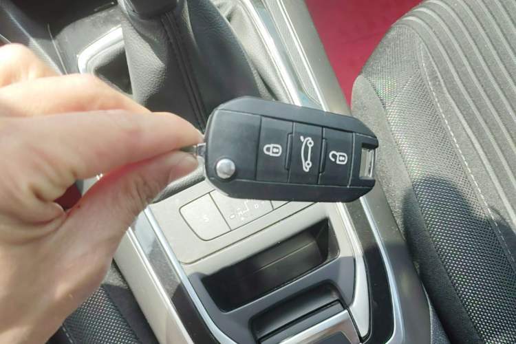 Used Peugeot 408 2014 1.8L Automatic Luxury Edition Vehicle Key