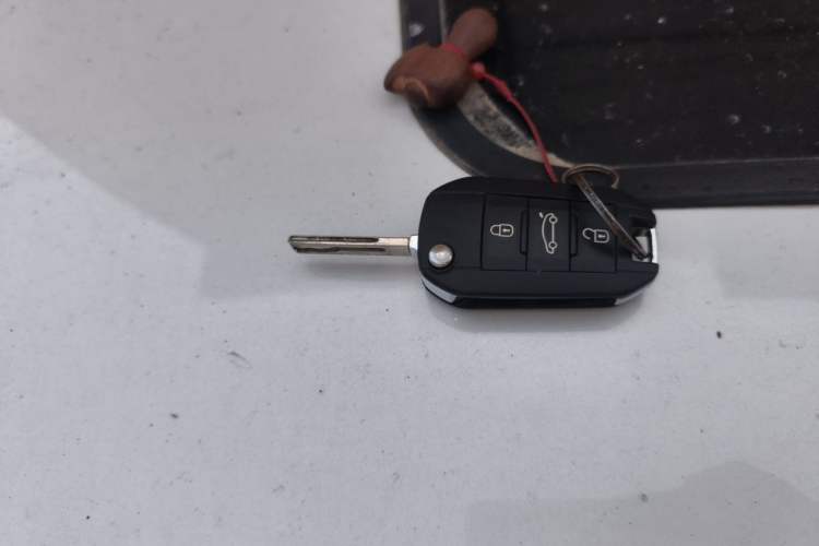 Used Peugeot 408 2014 1.8L Automatic Luxury Edition Vehicle Key