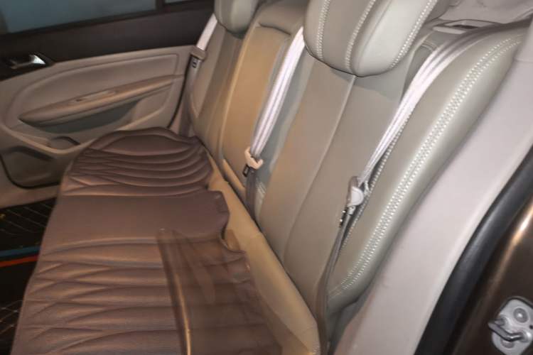 Used Peugeot 408 2014 1.8L Automatic Luxury Edition Left Rear Seat