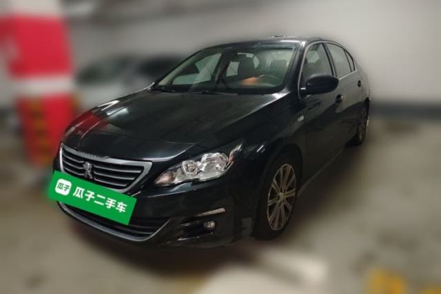 Ojetý Peugeot 408 2015 1.2T Automatic Luxury Edition