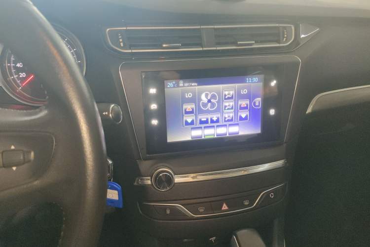 Used Peugeot 408 2015 1.2T Automatic Luxury Edition Audio And AC Panel