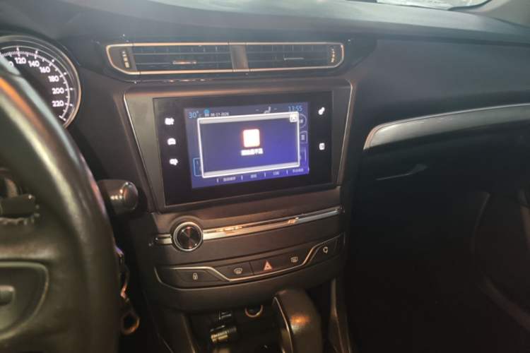 Used Peugeot 408 2015 1.2T Automatic Luxury Edition Audio And AC Panel