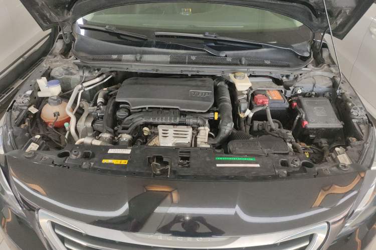 Used Peugeot 408 2015 1.2T Automatic Luxury Edition Engine Bay