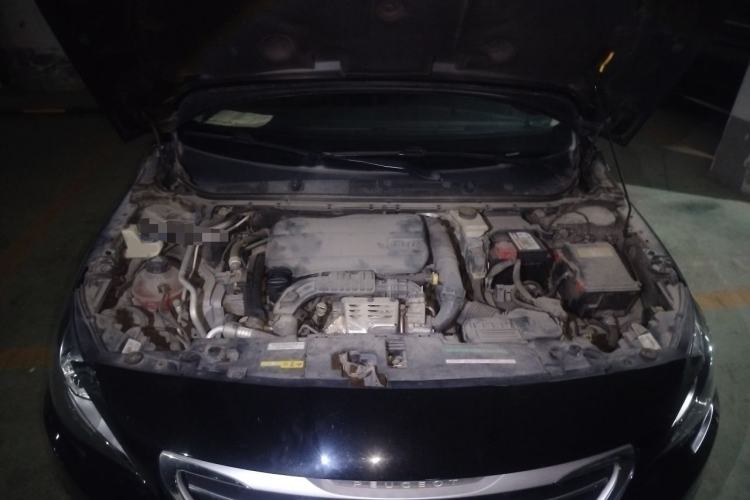 Used Peugeot 408 2015 1.2T Automatic Luxury Edition Engine Bay