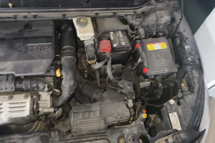 Used Peugeot 408 2015 1.2T Automatic Luxury Edition Engine Bay Left