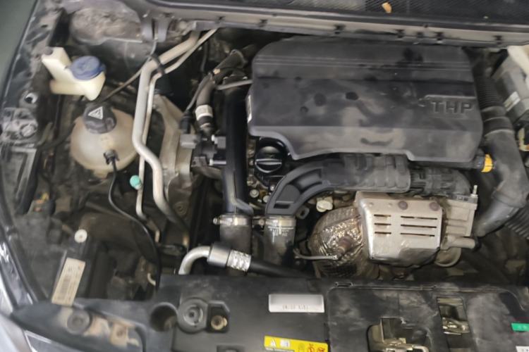 Used Peugeot 408 2015 1.2T Automatic Luxury Edition Engine Bay Right