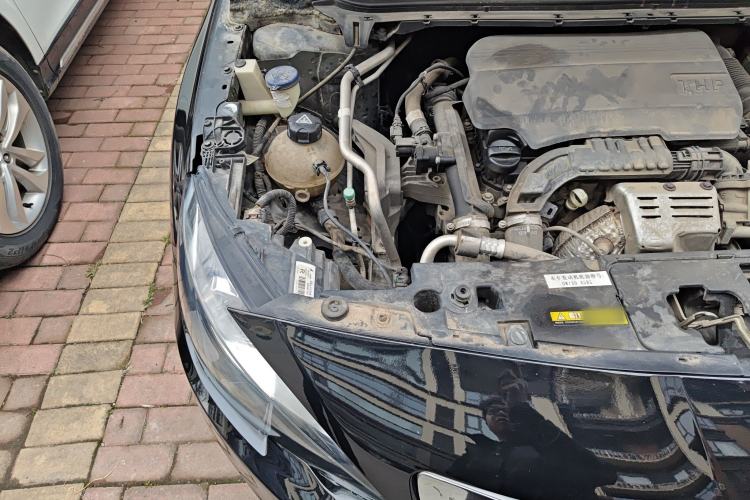 Used Peugeot 408 2015 1.2T Automatic Luxury Edition Engine Bay Right