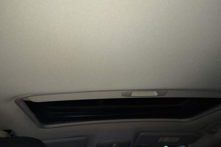 Used Peugeot 408 2015 1.2T Automatic Luxury Edition Headliner