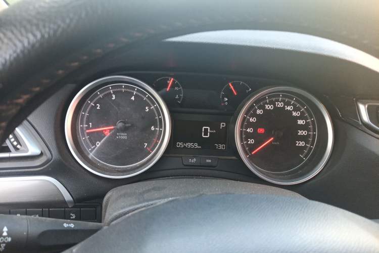 Used Peugeot 408 2015 1.2T Automatic Luxury Edition Instrument Cluster