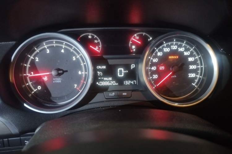 Used Peugeot 408 2015 1.2T Automatic Luxury Edition Instrument Cluster