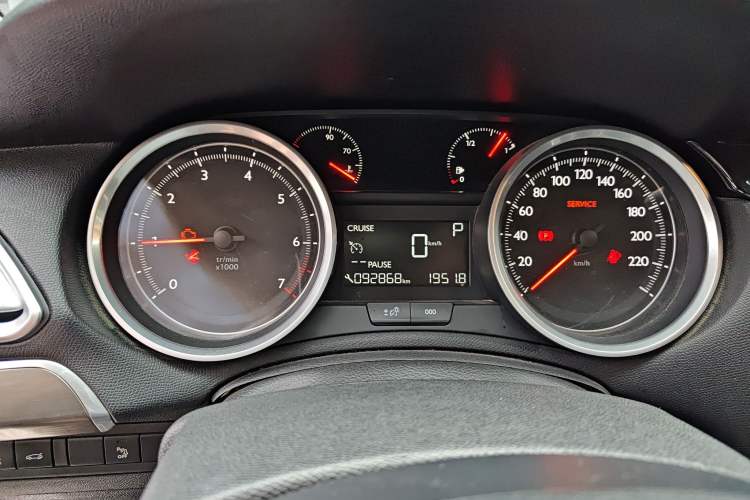 Used Peugeot 408 2015 1.2T Automatic Luxury Edition Instrument Cluster