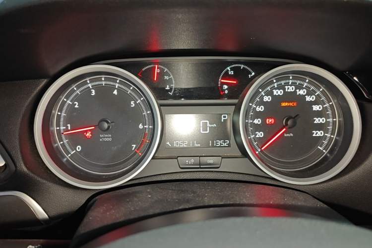 Used Peugeot 408 2015 1.2T Automatic Luxury Edition Instrument Cluster