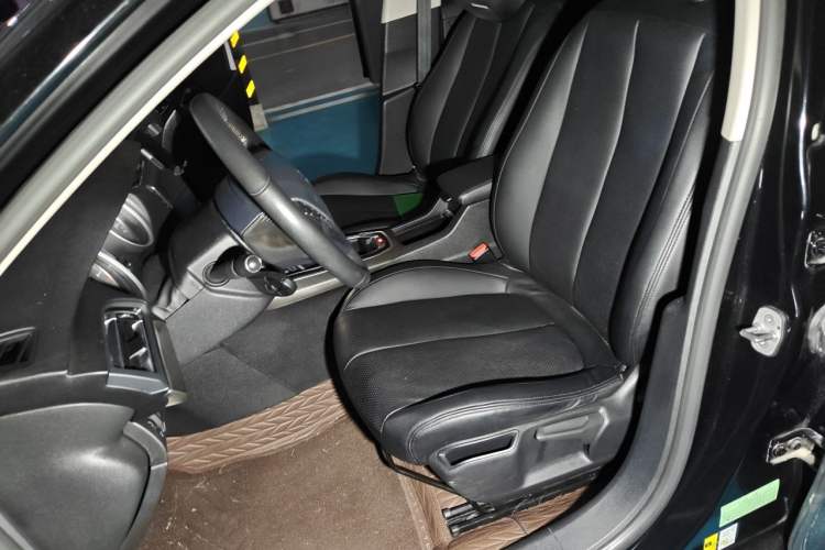 Used Peugeot 408 2015 1.2T Automatic Luxury Edition Left Front Seat