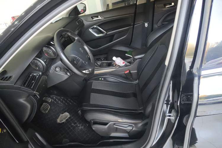 Used Peugeot 408 2015 1.2T Automatic Luxury Edition Left Front Seat