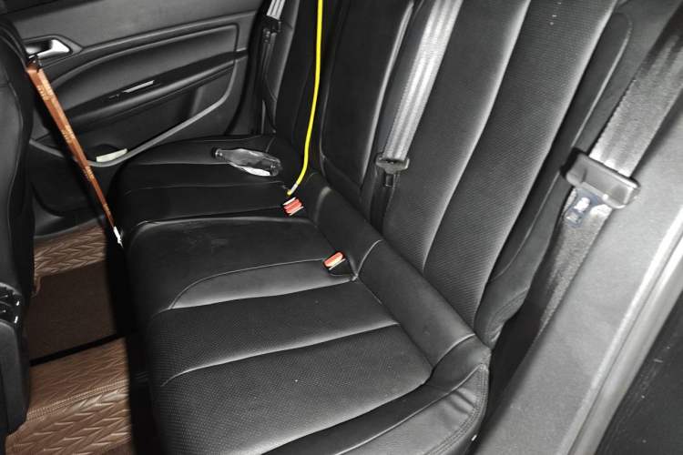 Used Peugeot 408 2015 1.2T Automatic Luxury Edition Left Rear Seat