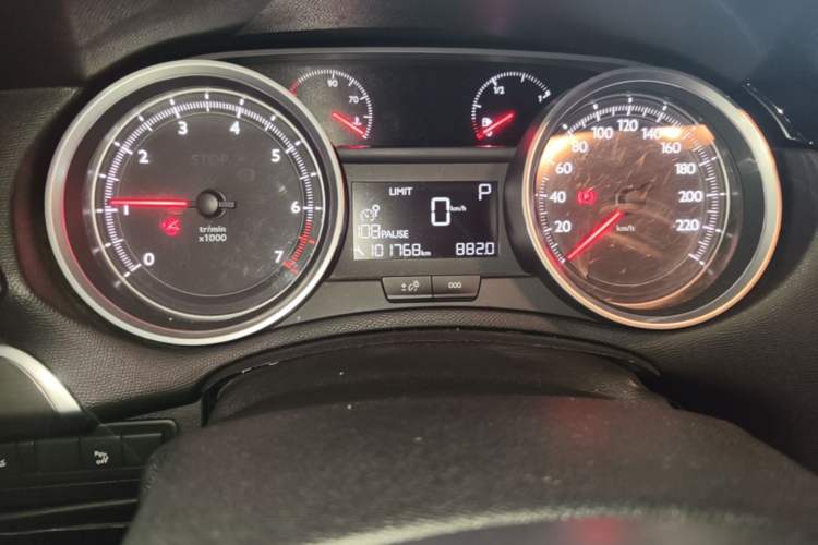 Used Peugeot 408 2015 1.2T Automatic Luxury Edition Odometer Close Up