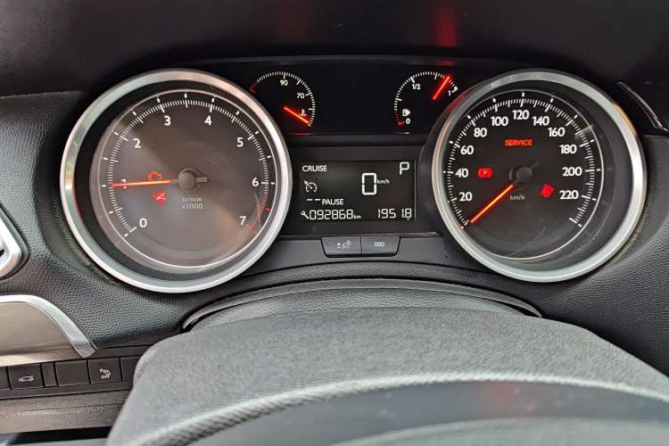 Used Peugeot 408 2015 1.2T Automatic Luxury Edition Odometer Close Up