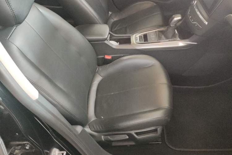 Used Peugeot 408 2015 1.2T Automatic Luxury Edition Right Front Seat