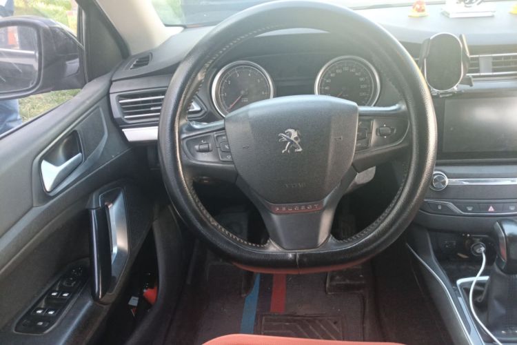 Used Peugeot 408 2015 1.2T Automatic Luxury Edition Steering Wheel