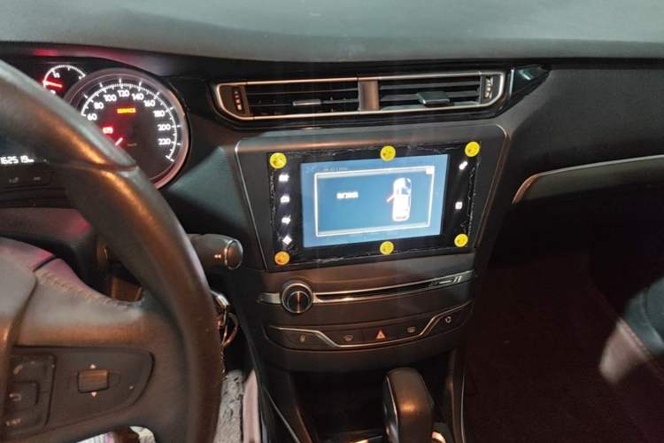 Used Peugeot 408 2015 1.2T Automatic Glory Edition Audio And AC Panel