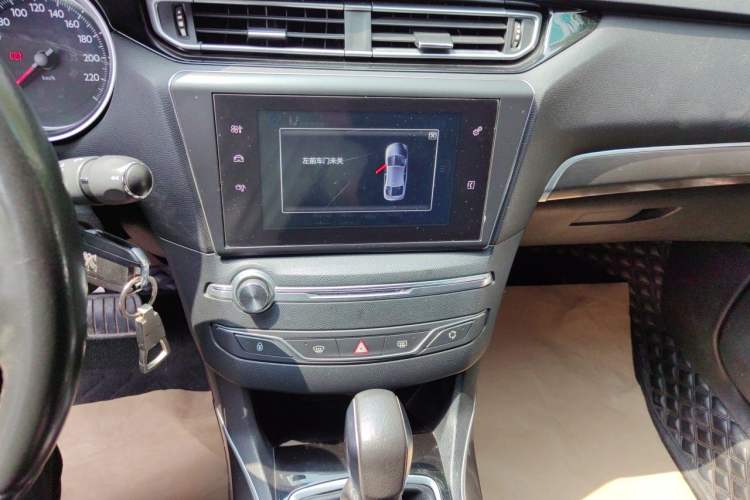 Used Peugeot 408 2015 1.2T Automatic Luxury Edition Audio And AC Panel