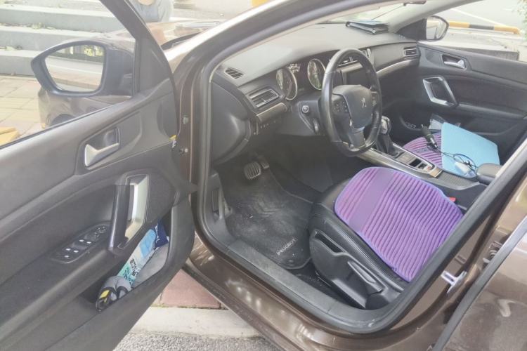 Used Peugeot 408 2015 1.2T Automatic Glory Edition Driver Seat