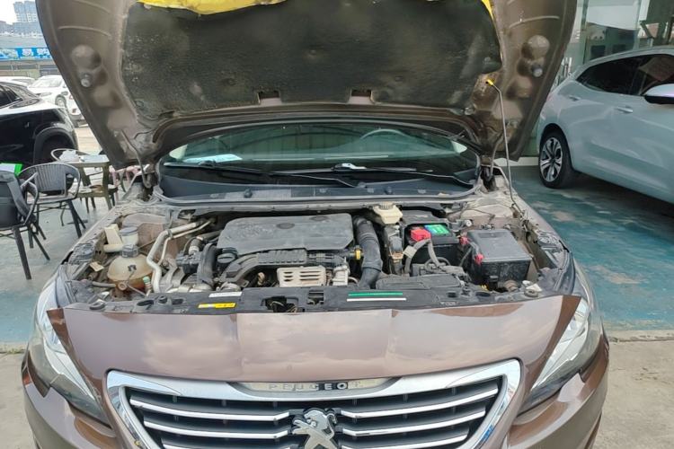 Used Peugeot 408 2015 1.2T Automatic Luxury Edition Engine Bay