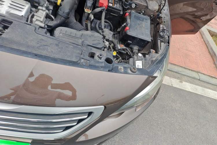 Used Peugeot 408 2015 1.2T Automatic Luxury Edition Engine Bay Left