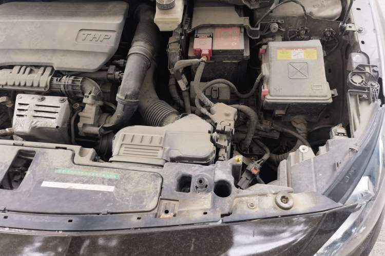 Used Peugeot 408 2015 1.2T Automatic Luxury Edition Engine Bay Left