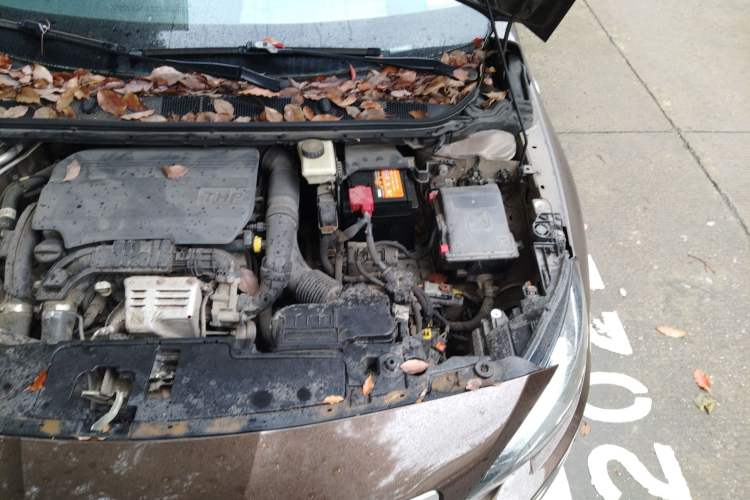 Used Peugeot 408 2015 1.2T Automatic Luxury Edition Engine Bay Left