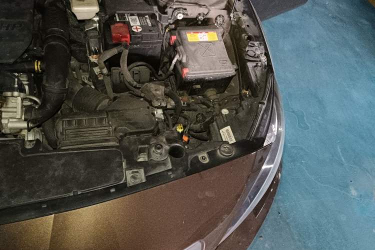 Used Peugeot 408 2015 1.2T Automatic Luxury Edition Engine Bay Left