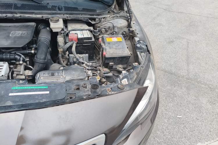 Used Peugeot 408 2015 1.2T Automatic Luxury Edition Engine Bay Left
