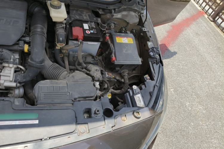 Used Peugeot 408 2015 1.2T Automatic Luxury Edition Engine Bay Left