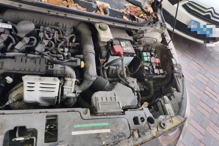 Used Peugeot 408 2015 1.2T Automatic Luxury Edition Engine Bay Left