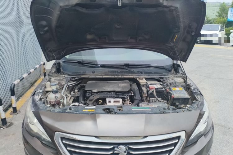 Used Peugeot 408 2015 1.2T Automatic Luxury Edition Engine Bay