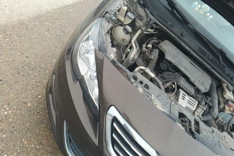 Used Peugeot 408 2015 1.2T Automatic Luxury Edition Engine Bay Right