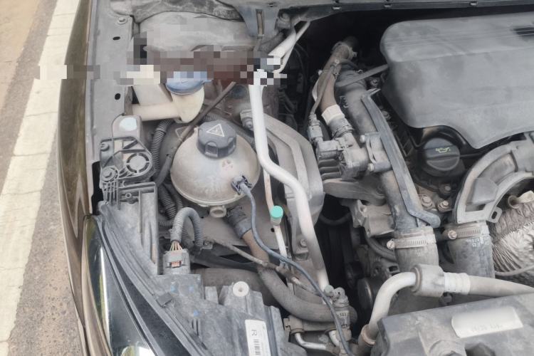 Used Peugeot 408 2015 1.2T Automatic Luxury Edition Engine Bay Right