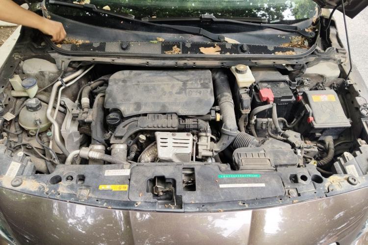 Used Peugeot 408 2015 1.2T Automatic Luxury Edition Engine Bay
