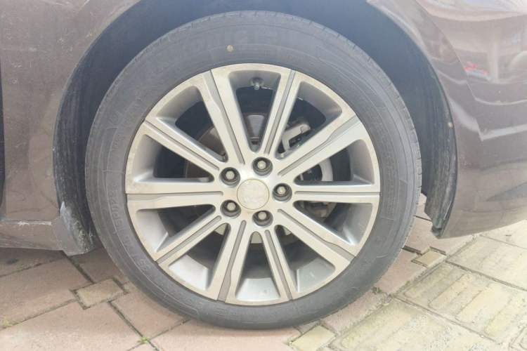 Used Peugeot 408 2015 1.2T Automatic Glory Edition Exterior 1