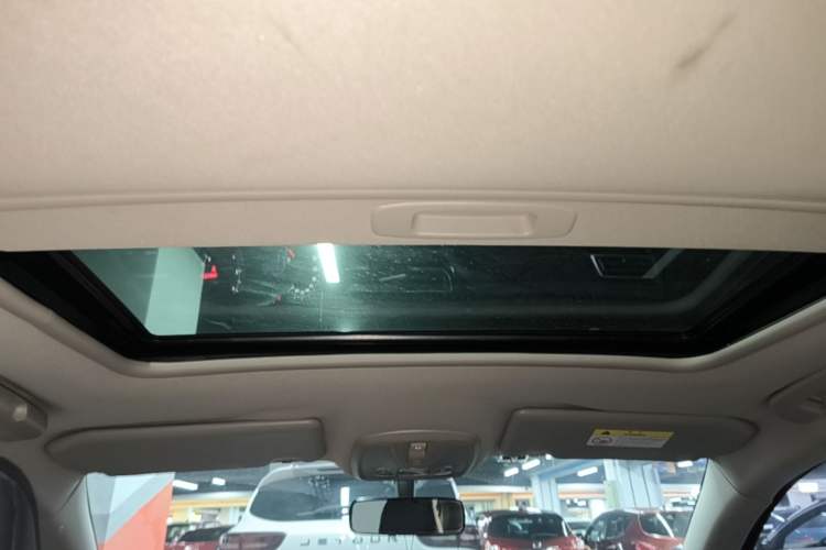 Used Peugeot 408 2015 1.2T Automatic Luxury Edition Headliner
