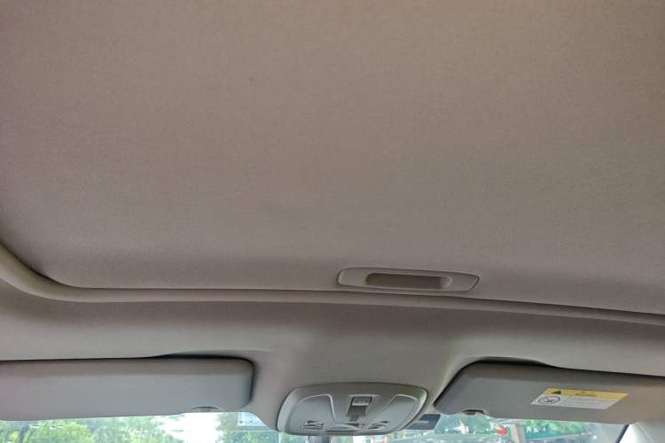 Used Peugeot 408 2015 1.2T Automatic Luxury Edition Headliner