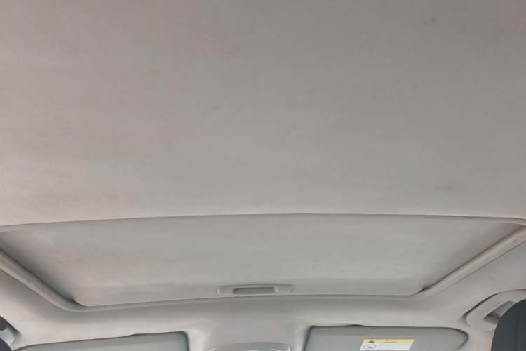 Used Peugeot 408 2015 1.2T Automatic Luxury Edition Headliner