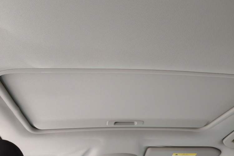 Used Peugeot 408 2015 1.2T Automatic Luxury Edition Headliner