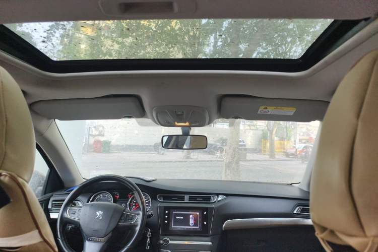 Used Peugeot 408 2015 1.2T Automatic Luxury Edition Headliner