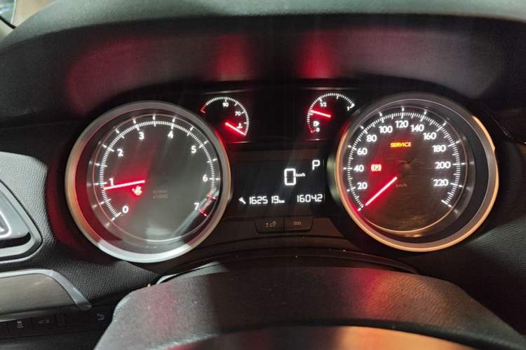 Used Peugeot 408 2015 1.2T Automatic Glory Edition Instrument Cluster