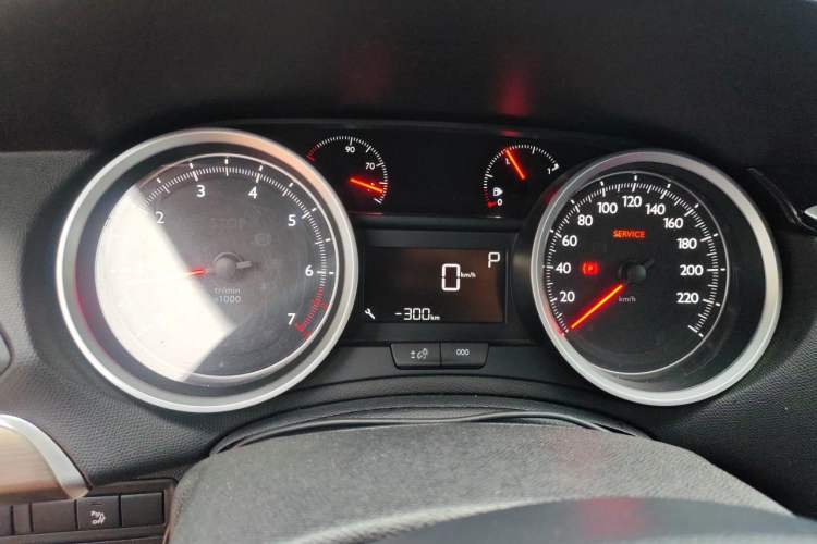 Used Peugeot 408 2015 1.2T Automatic Luxury Edition Instrument Cluster