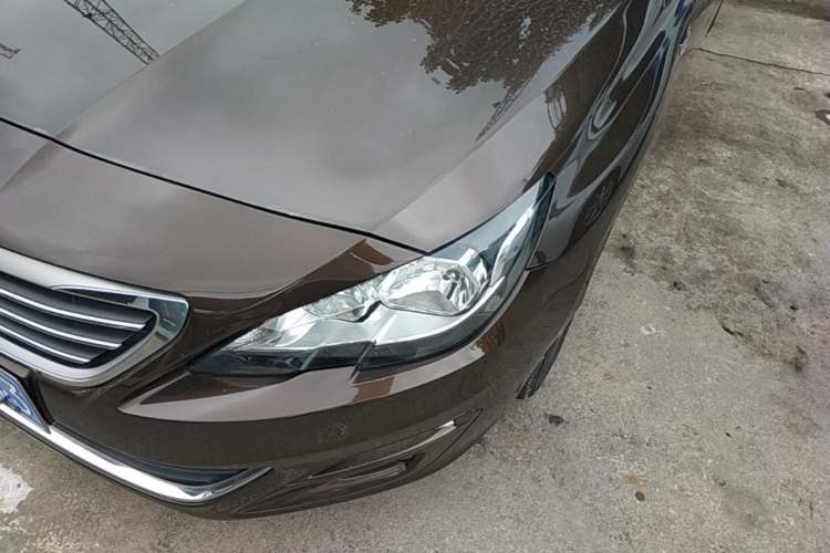 Used Peugeot 408 2015 1.2T Automatic Luxury Edition Left Front Headlight